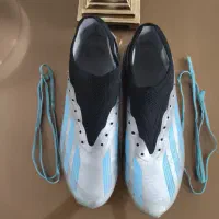 کتونی فوتبالی طرح مسی