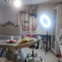 اجاره صندلی برای آرایشگران حرفه‌ای