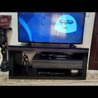 میز تلویزیون در حد نو نو