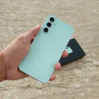 s23fe تر تمیز کارمندی