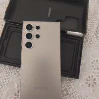 گوشی اس ۲۴ الترا پشت طلایی|موبایل|خمینیشهر, |دیوار