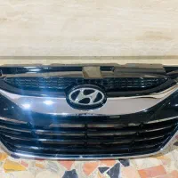 جلو پنجره اصلی توسان ۲۰۱۵-۲۰۱۴