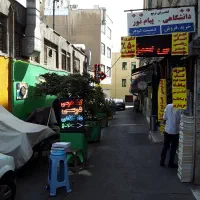 اجاره مغازه در میدان انقلاب|اجارهٔ مغازه و غرفه|تهران, فلسطین (میدان انقلاب)|دیوار