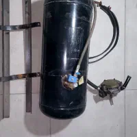 مخزن گاز مایع LPG با ژگلاتور وپایه
