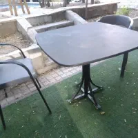 میز و صندلی