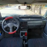 پراید ۸۳ عروسک