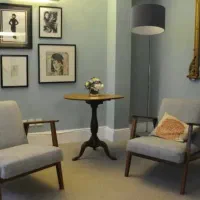 نیازمند همکار مشاور با مراجع