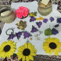 یه عالمه گل مصنوعی  ارزون دارم|گل مصنوعی|قم, آذر (نکویی)|دیوار