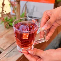 لیوان و قوری