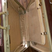 چمدان سالم بزرگ در حد نو طول ۷۰cm|کیف، کفش، کمربند|رشت, رشتیان|دیوار