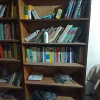 دو عدد کتابخانه