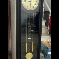 ساعت ایستاده (دکوری) و ویترینی