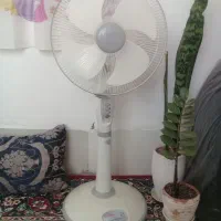 پنکه پایه بلند درحدنو