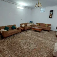 ۸۵متر ۲ خواب طبقه اول با پارکینگ (حائری)