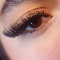 اکستنشن مژه ۱۷۰ تومان ۱۰ نفر ظرفیت