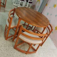 ناهار خوری کمجا گرد و مربع غذا خوری