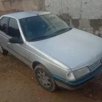 یک عدد پژو 405 با مدل 89