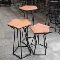 استند گلدان ضد آب