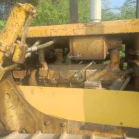 بلدوزر دی 6 کاترپیلار