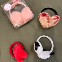 ۴ عدد گوشگیر پشمی نو باهم