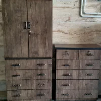 کمد ومیزتلویزیون