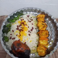 بهیککارگرنیازمندیم