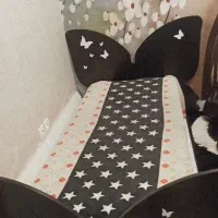 تخت خواب پروانه ای