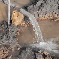 چاه نیم عمیق