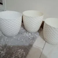 سه تا گلدون