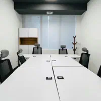 استخدام خانم دستیار مدیرعامل ماهی ۳۰ تومن