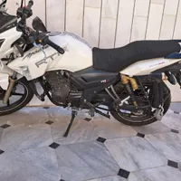 آپاچی ۱۸۰ مدل ۹۴