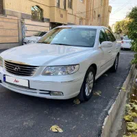 هیوندا آزرا