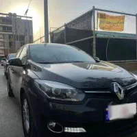 رنو اسکالا ۱۶۰۰(E2) بسیار تمیز و بی رنگ