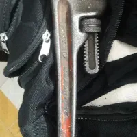 آچار لوله گیر شلاقی