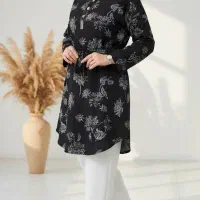 زنانه|لباس|قم, وادی السلام|دیوار