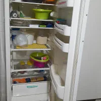 یخچال کاملا سالم مناسب برایه خانه و محل کار