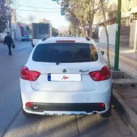 کوئیک اتوماتیک مدل۱۴۰۲ بیرنگ|خودرو سواری و وانت|اصفهان, شاهد|دیوار