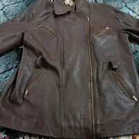 کاپشن|لباس|مشهد, شهید جنگی|دیوار