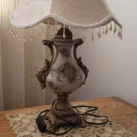 آباژور رومیزی