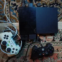 2 دستگاه پلی استیشن 2