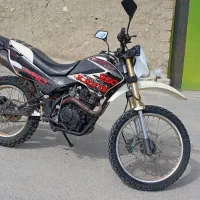 موتور تریل 200