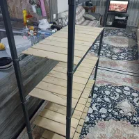 قفسه ۵ طبقه فلزی و چوبی سالم ارتفاع ۱۶۰