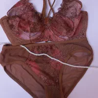 نیمتنه ورزشی ولباس زیر بانوان|لباس|قم, مهر آباد|دیوار