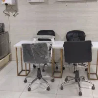 وسایل سالن خیلی کم استفاده شده|آرایشگاه و سالن‌های زیبایی|اهواز, کمپلو جنوبی|دیوار