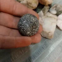 سنگ جواهری|جواهرات|پاکدشت, حصار امیر|دیوار