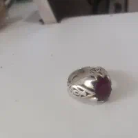انگشتر یاقوت سرخ