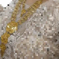 گردنبند طلا  نو نو 100 روی تابلو