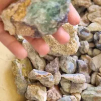 سنگ نیمه قیمتی طبیعی عقیق در پک‌های‌۲‌کیلو گرمی