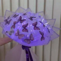 دسته گل پروانه ای چراغدار هدیه تولد فوری