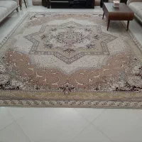 دوتخته فرش ۷۰۰شانه تمیز بدون سوختگی وپارگی